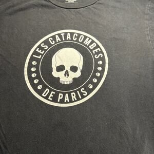 Les catacombs de Paris skull T-shirt  black men’s size medium